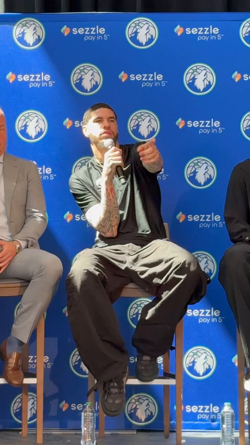 LaMelo Ball when asked at his Wolves intro press conference if he's watched Olivia Miles:

"Yeah yeah, of course. She cold."

(via @SneakerReporter)

