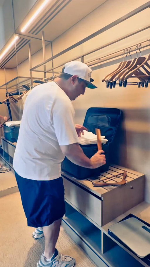 "Downstairs He Takes Us For $2 Million And Upstairs He Takes Free Soap, Shampoo, And Towels." - Sam “Ace” Rothstein 