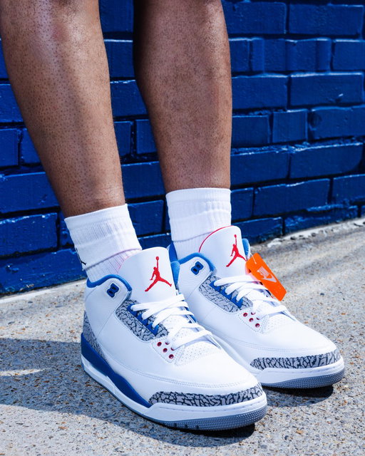 True to the legacy 🔵

The Air Jordan 3 Retro “True Blue” returns 7/18 in full family sizes, bringing back one of the most timeless AJ3 colorways in the vault. @jumpman23
 📲 https://bit.ly/4vi9U1L 