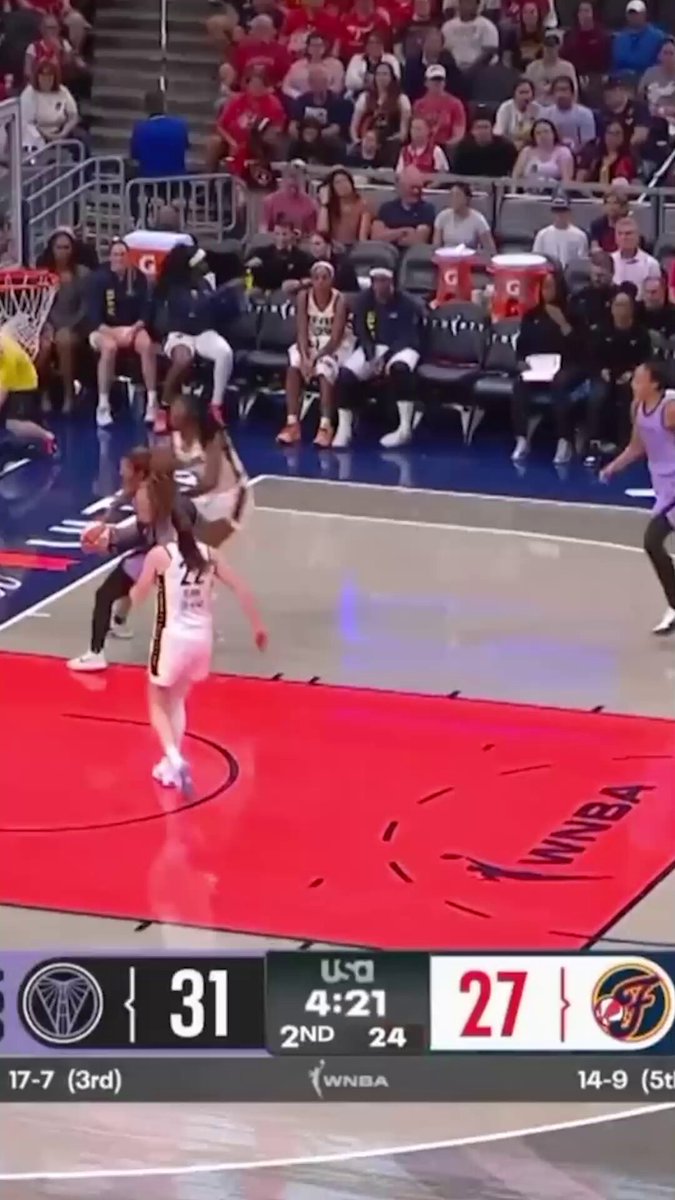 Caitlin Clark got a warning from the referee after this reaction to a no-call she thought should've been called a foul 😳

🎥: USA Network 