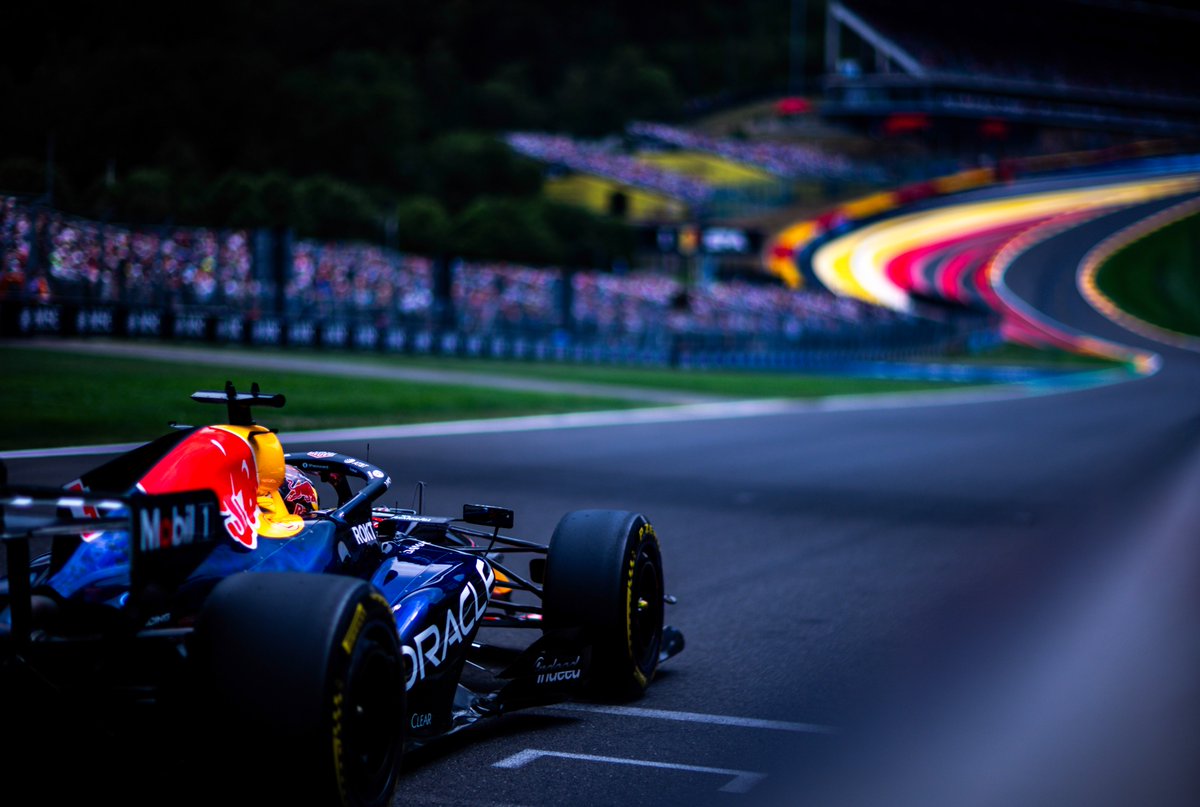 Max 🤜🤛 Eau Rouge

#F1 || #BelgianGP 🇧🇪 