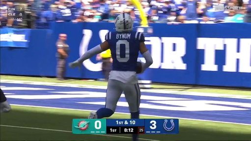 Tua had defenders doing this 7 minutes into the nfl season 😭 