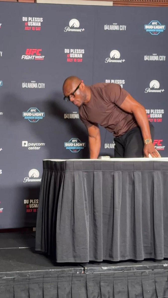 Kamaru Usman is +180 to win against Dricus Du Plessis Saturday night...

Conor McGregor-style return coming? 😬

