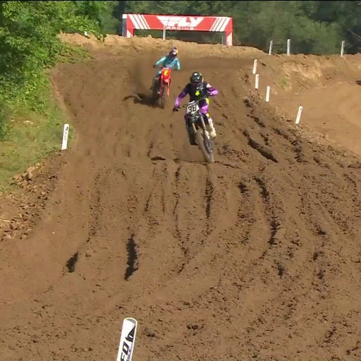 Two crashes for Jett this morning 😳 

#ProMotocross #SMX 