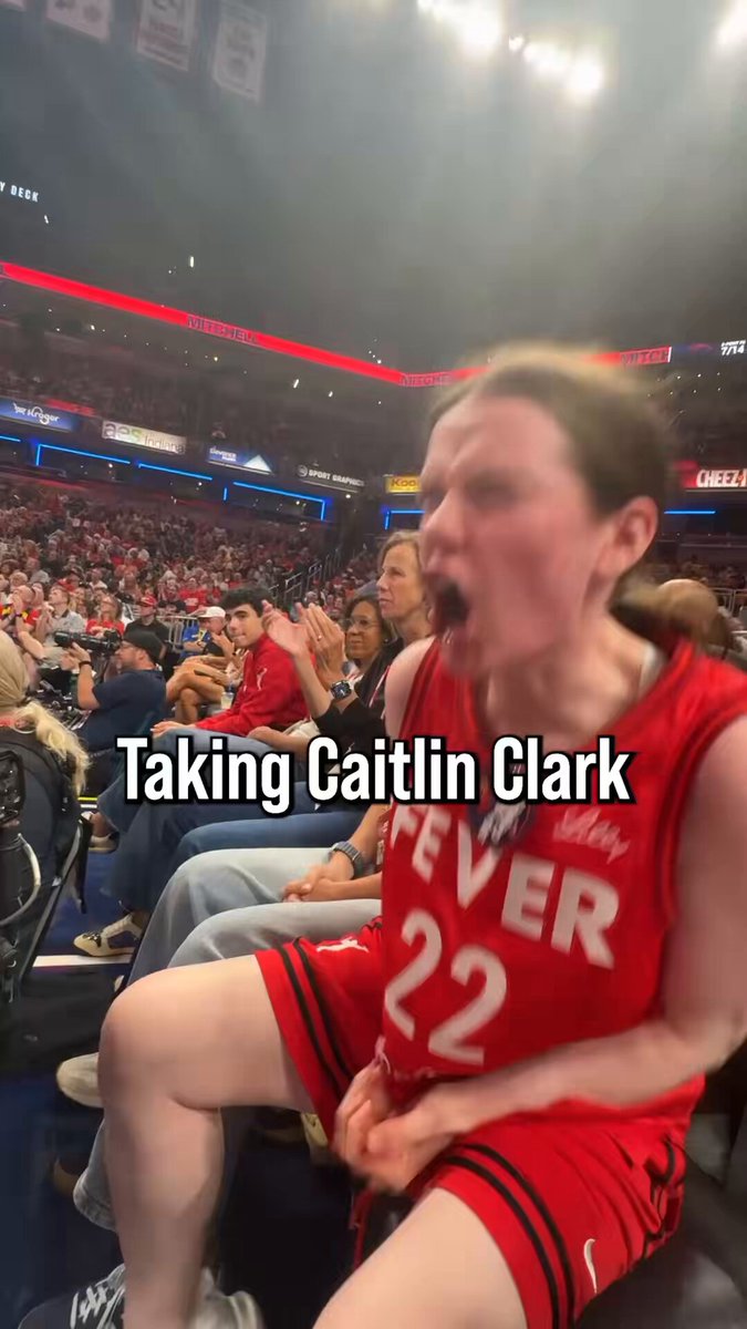 I Upgraded Caitlin Clark from nosebleeds to Courtside 😎 