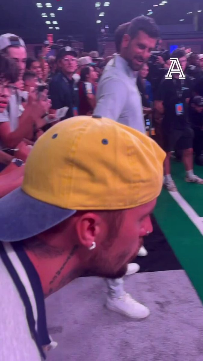 Justin Bieber couldn't miss at Fanatics Fest 🤯 