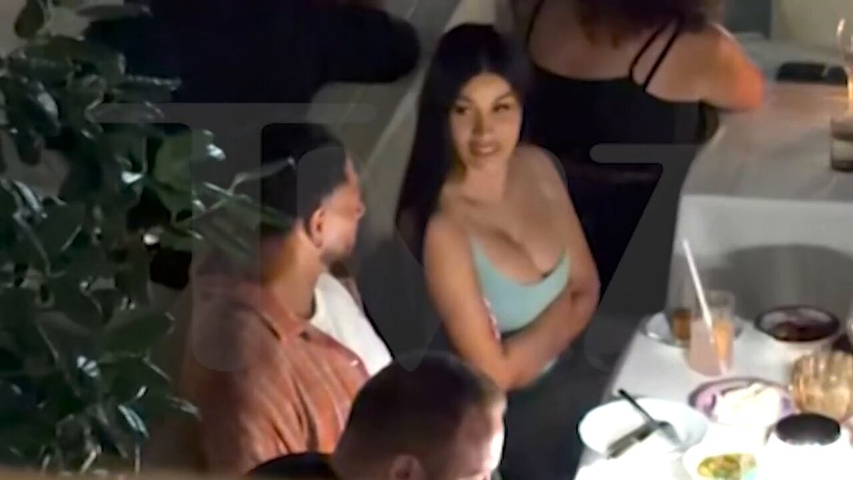 🚨 EXCLUSIVE: Cardi B and Nigerian soccer star Maduka Okoye are keeping the good times rolling in Italy ... sitting side by side for a swanky dinner overlooking a Venice canal. 