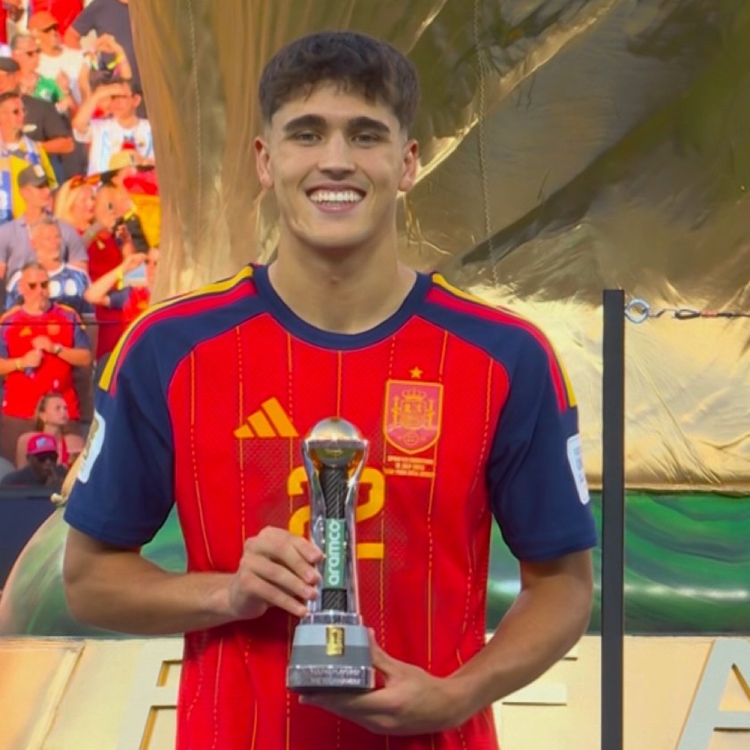 🚨 BREAKING: Pau Cubarsí has been named the 2026 FIFA World Cup Young Player of the Tournament. 🌟🏆 