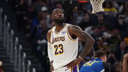 🚨UPDATE🚨

Rich Paul claims that the focus is on the Cavs, Heat, and 76ers per @ShamsCharania 

Are the Warriors out of the LeBron sweepstakes? 