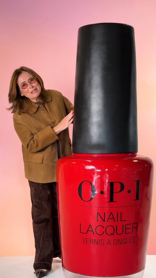 It’s more than color. It’s bold moves. Bright lights. The buzz of the big city, bottled. It’s Big Apple Red. 