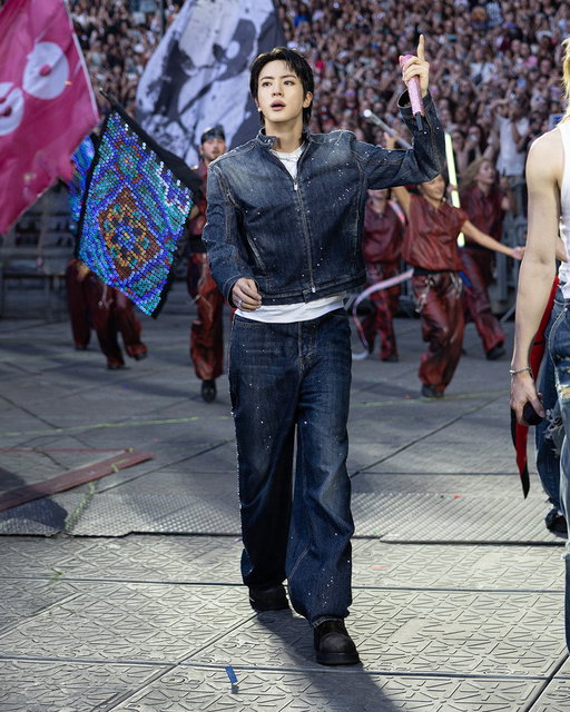 Global Brand Ambassador #JIN is seen in custom Gucci at the BTS WORLD TOUR ‘ARIRANG’ in Paris. @bts_bighit 