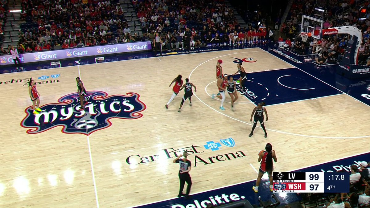 SHAKIRA AUSTIN FOR THE WIN 🔥

She finishes through contact to hit the game-tying layup with 12.8 seconds left, then sank the game-winning free throw for the @WashMystics! 

