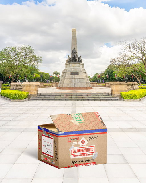 Uy! We’re sending off some GOATS 🐐🇵🇭

This Galingbayan box is off to the US for a historic performance. 📦

Anong gusto nyong ilagay nA’TIN sa loob? 👀

#DiscoverMoreToLove at http://tourism.gov.ph/

#LoveThePhilippines 