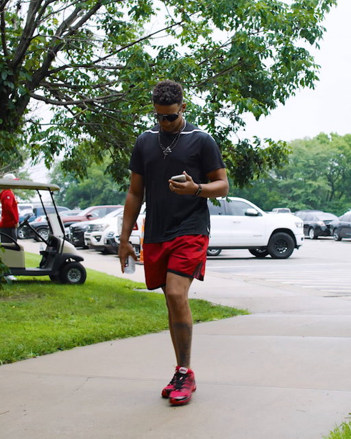 QB1 clocking into camp ⏰ @PatrickMahomes 