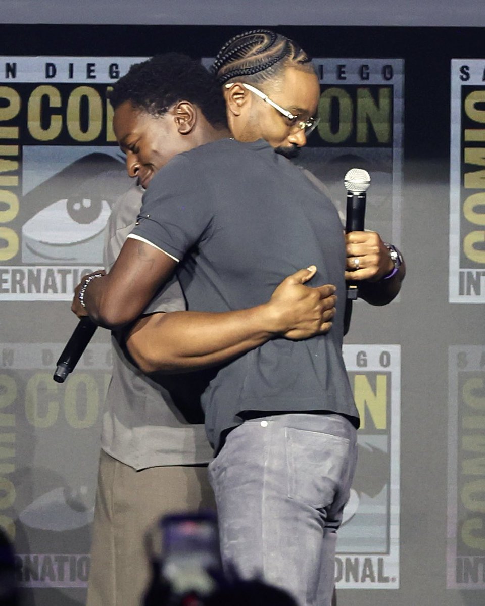 ‘The Black Panther’ family welcomes David Jonsson as T’Challa’s son 🥺 

[📸: via/ GettyImages] 