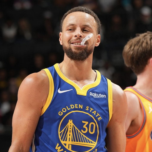REPORT: Steph Curry and the Warriors front office may no longer be on the same page, per @ThompsonScribe 😬:

"I think he’s probably tired of the star chasing."

(via @KNBR) 