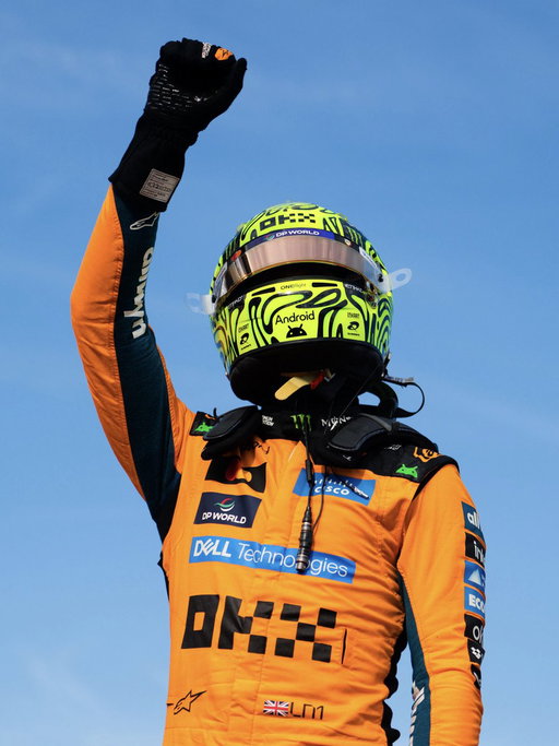 FIRST WIN AS A WORLD CHAMPION 😮‍💨

@LandoNorris secures his first victory of the season from pole position at the #HungarianGP 🏆 @McLarenF1 