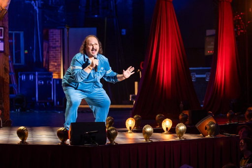 UNCLE STAV, a new stand-up special from Stavros Halkias. Coming to Netflix September 8. 