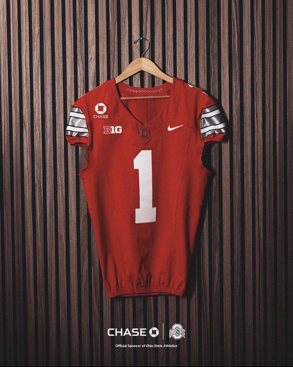 NEWS: Ohio Stare is entering a new corporate partnership with JPMorganChase that includes jersey patches for all 36 OSU teams. Per industry sources, this is expected to yield OSU nearly $17 million per year, an eye-popping number that’s expected to be an industry leader. 