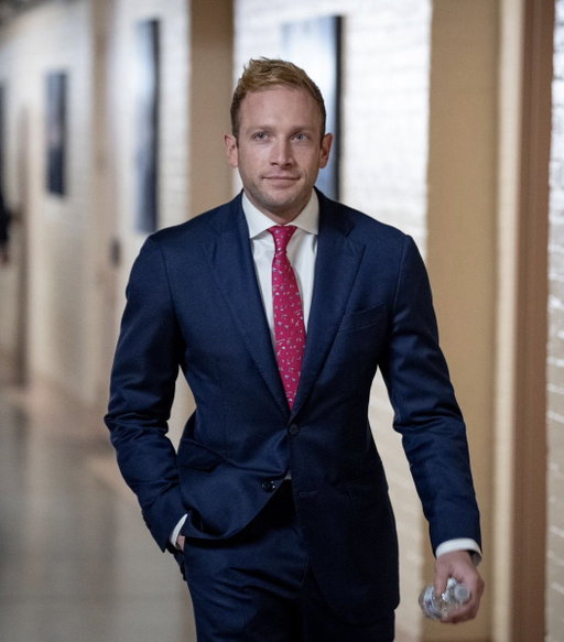 OH-07 House Winner odds:

🟥 Max Miller: 51%
🟦 Brian Poindexter: 49% 