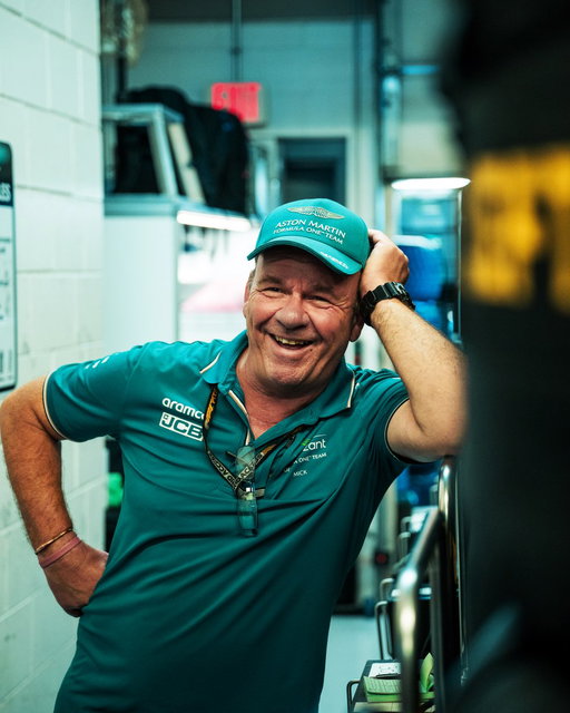 The thoughts of the entire team and F1 community are with the family and friends of our teammate, Mick Fern, affectionately known to so many of us as Biscuit, who passed away peacefully today.

Biscuit was a true stalwart who showed loyalty and support to all those around him. He welcomed everyone with open arms and made our travelling world feel more like home.

Biscuit spent 35 years in the paddock and he was respected by all who worked with him. We are all so grateful for our time together and will dearly miss his warmth and humour. 💚