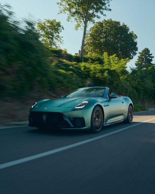 There are cars that ask you to look at the landscape, while others let you become part of it. 
During the International Driving Experience in Trieste, the new #MaseratiGranCabrio welcomed international media to discover Grand Touring with the roof down.​
#Maserati 