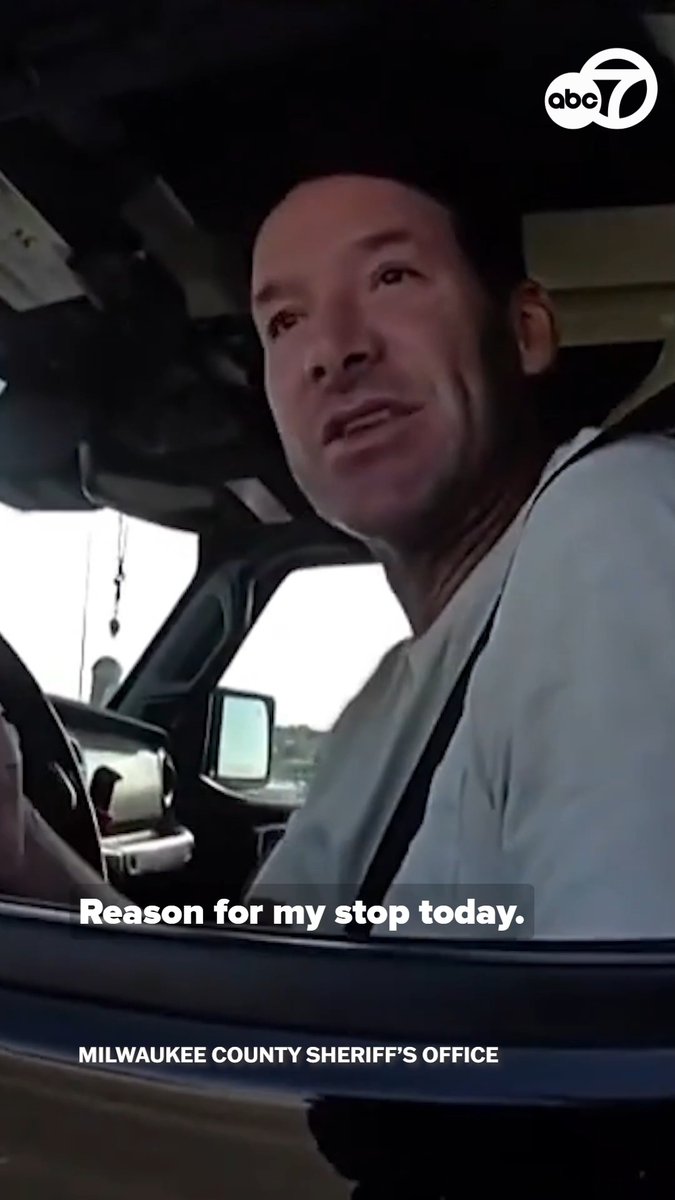Body camera video from the arrest of former Dallas Cowboys quarterback and current CBS Sports announcer Tony Romo has been released after he was taken into custody in Milwaukee on suspicion of operating while intoxicated (OWI) following a traffic stop.

Read more:  https://t.co/ZMitZBhvmB