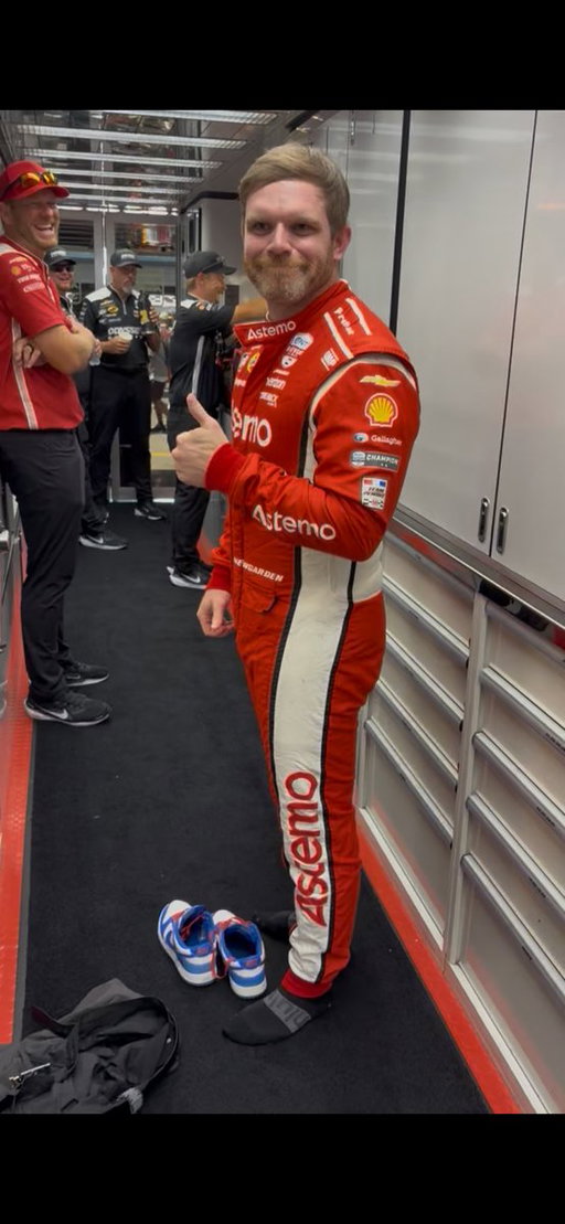 Gunna tell my kids this wasn’t ai. #indycar 
