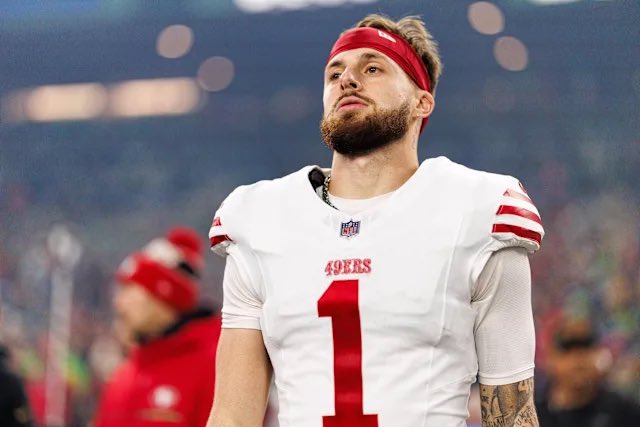 The 49ers had hoped Ricky Pearsall’s knee would heal on its own in the offseason, per @MaioccoNBCS 

The knee is swelling just two days into training camp.

"At this point I think it's reasonable, rational, logical, for the 49ers to not expect Ricky Pearsall to make any contribution in 2026."