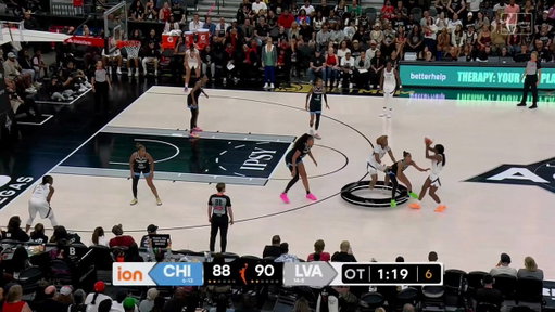 .@SydJColson said NaLyssa Smith can do it all 😳 