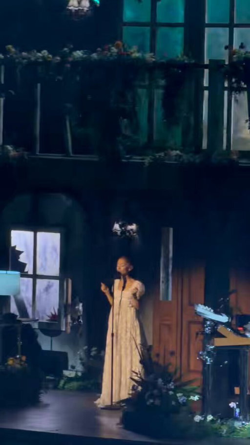 Ariana Grande debuts 'oh well' during tonight's eternal sunshine tour performance. 