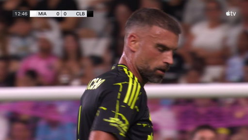 Luis Suarez from long range! 😱

Seven goals in four games from the @InterMiamiCF striker. 