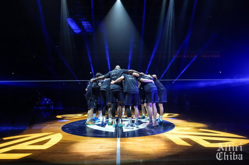 🏀男子プロバスケットボールクラブ Bリーグ アルティーリ千葉のオフィシャルパートナーに就任！！📣

オフィシャルパートナー契約を記念して、特別企画「Dream Seat & Tour キャンペーン—Airbnbに宿泊して、スポーツ観戦をもっと身近に」を本日より開始いたします！

新たに設立された練習施設の特別見学ツアーのほか、ペア観戦チケットやサイン入りオリジナルボールのプレゼントが当たるチャンス！
👇詳しくはこちら
https://news.airbnb.com/ja/altirichiba-2026/

#アルティーリ千葉 #Bリーグ #バスケ #Airbnb #エアビー