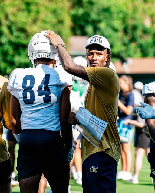 Coach Hopkins on The Flats 📍
@DeAndreHopkins 

#StingEm 🐝 