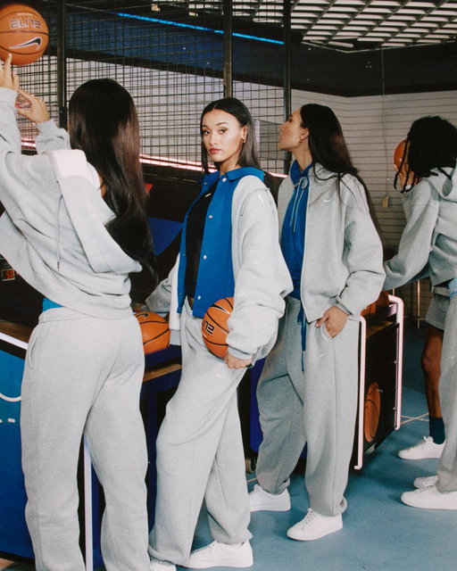 Looks Good. Feels Better.✨

🏀 Three weights. Two fits, Every look, a W with Jazzy Davidson.

The #Nike Studio Fleece ♨️ is available now. Link: https://bit.ly/4hCQVeU 