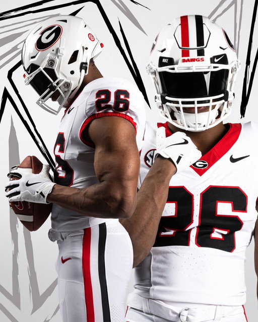 A closer look 🔴⚪️⚫️

#GoDawgs 