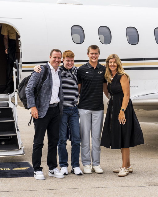 The first look at home. 🏡
Welcome to West Lafayette, McClelland Family! 