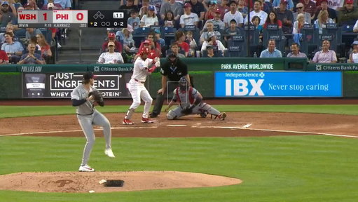 Luis Arraez ties the game with his first @Phillies homer! 