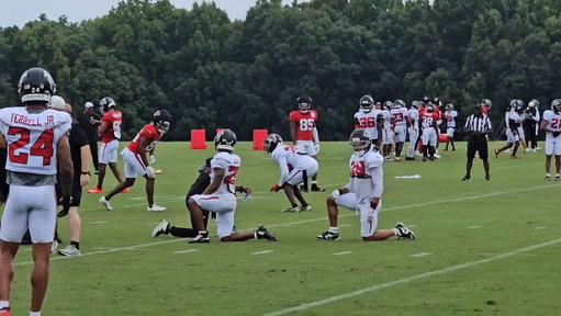 RT @FalcoholicKevin: UDFA WR Vinny Anthony II with the catch against CB Darnay Holmes #Falcons 