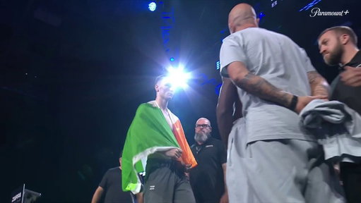 2 enter undefeated, 1 leaves as WORLD CHAMPION ‼️

🇮🇪 @AaronMcKenna99 v Etinosa Oliha 🇮🇹

#ZuffaBoxing10 | 🥊 SAT AUG 8 