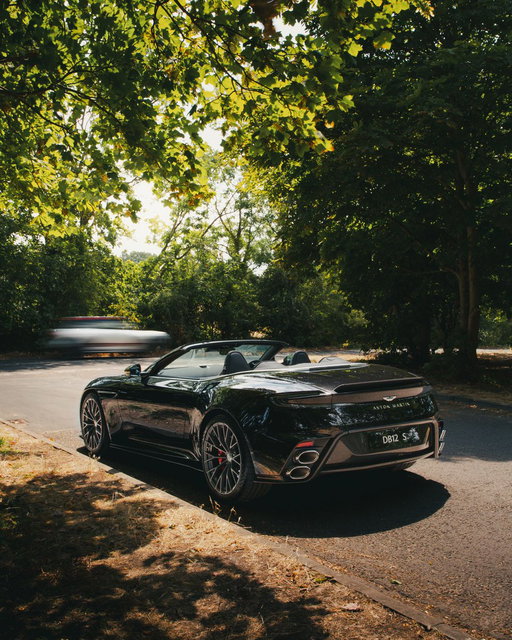 The best of British Summer Time. DB12 S Volante.

📸HWM Aston Martin

#AstonMartinLive #DB12S #ICONDRIVEN 