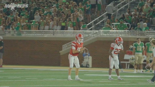 .@MarshManning16, son of NFL legend Peyton Manning, made his high school debut for No. 12 Baylor (TN) tonight, taking reps as QB2 in a scrimmage vs. No. 7 Buford (GA). 👀

@MarshManning16 

🎥: Zan Bokhari for MaxPreps 