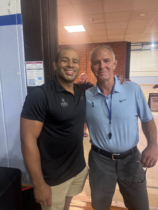 IMG Wrestling on the road 📍

Great weekend in North Carolina connecting with wrestlers, families and coaches while sharing a little of what we’re building at IMG Academy.

The work continues. 🤼

#IMGAWrestling 