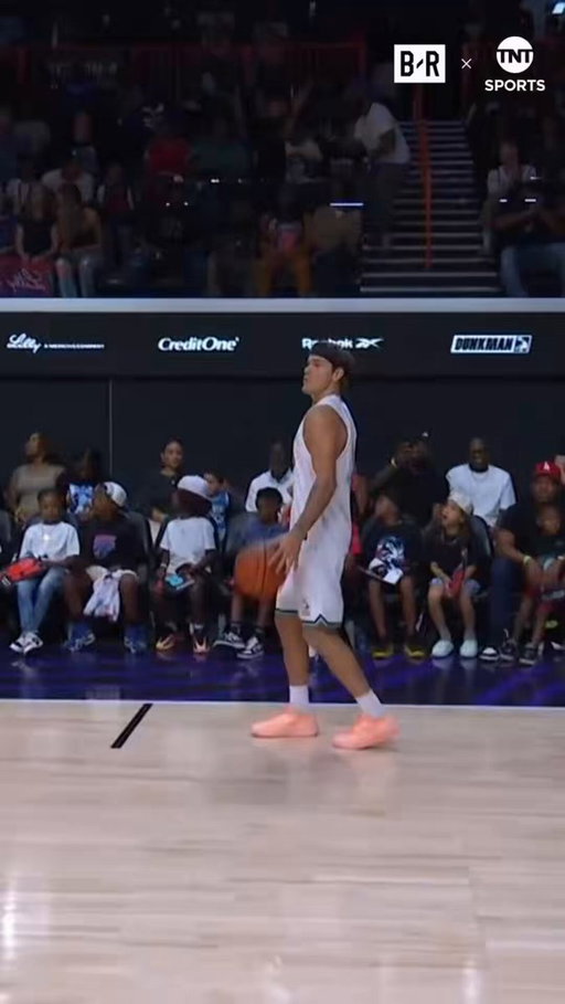MAC MCCLUNG JUST PULLED OFF A 520 AND A 720 BACK-TO-BACK 🤯🚨

HE AIN'T PLAYING FAIR 😭🔥

DUNKMAN 🔥📺 LIVE ON TNT &amp; HBO MAX 