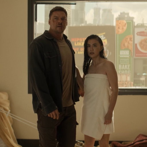 Reacher tau harus ngapain di situasi ini 😎

REACHER Season 4 menampilkan Alan Ritchson, Agnez Mo, dan Anggun, UDAH TAYANG DI PRIME VIDEO SEKARAAAANG! 💥 
