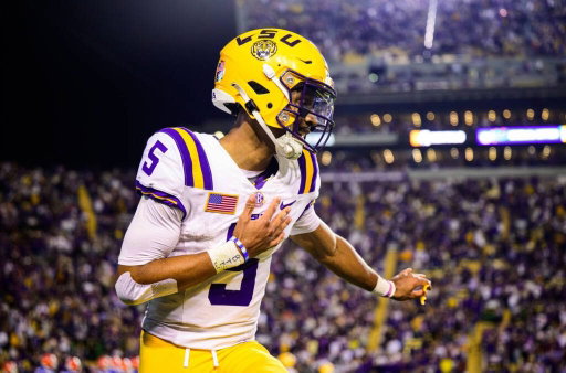Heisman Trophy winner QB Jayden Daniels has informed LSU that it can "no longer use his name, image and likeness," per @Mark_Schlabach 

Daniels is "deeply disappointed" and feels "profoundly disrespected" that they allowed sophomore CB DJ Pickett to wear his No. 5 jersey. 