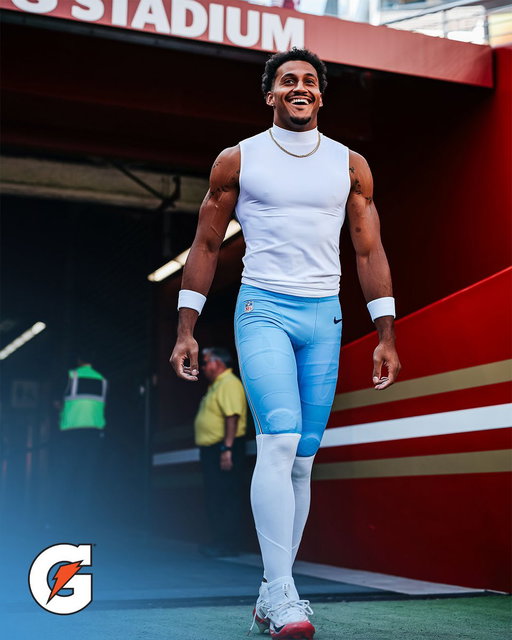 mood cause we play football tonight 😄 @Gatorade 