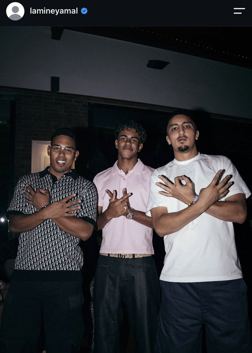 🚨NEW: Lamine Yamal on IG: 

“pink party” 