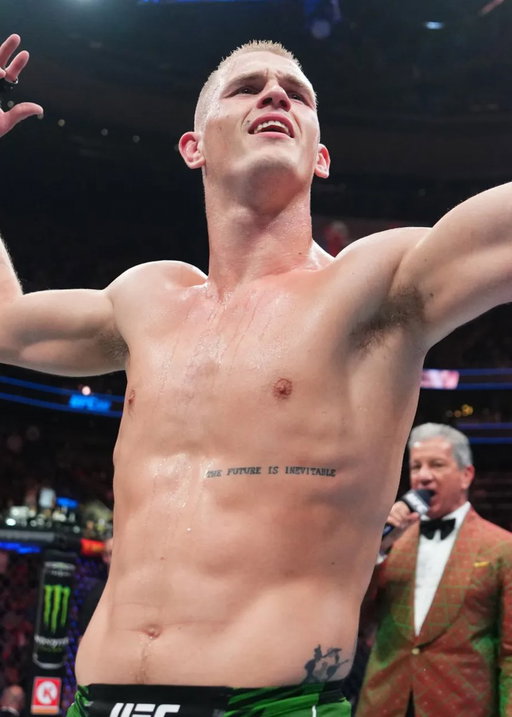 NEW: A Kalshi user just put $389 on Ian Machado Garry to SUBMIT Islam Makhachev tonight.

2% chance it occurs.

Potential payout of $19,464. 