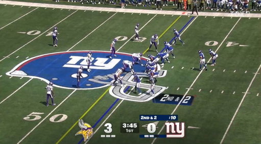 Jamal Adams FLEW 🚀 down the middle to make that play just wow 🤩  